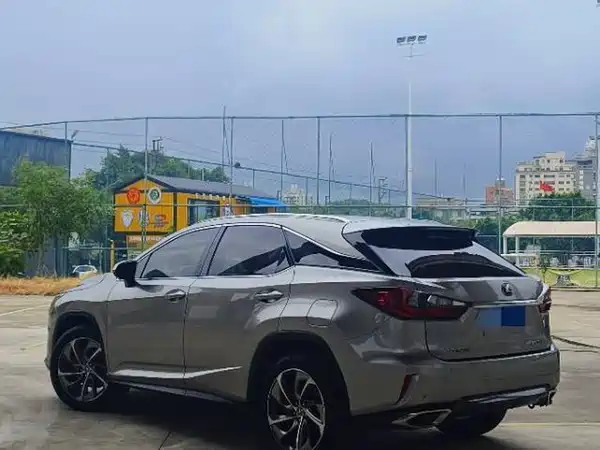 Lexus RX 2019
