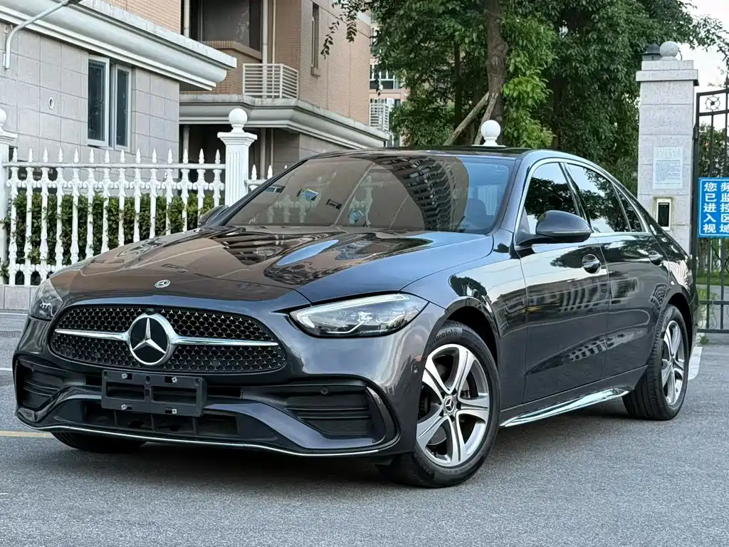 Mercedes-Benz C-Class 2022 — фото 1