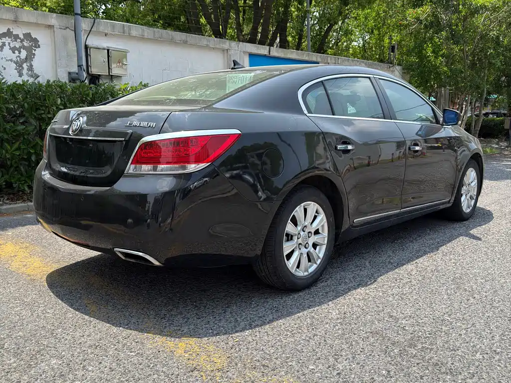 Buick LaCrosse 2013 — фото 18