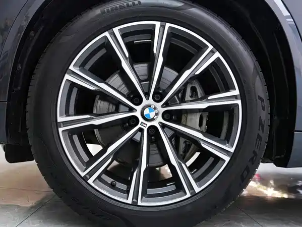 BMW X5 2019