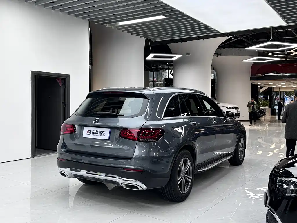 Mercedes-Benz GLC 2021 — фото 14