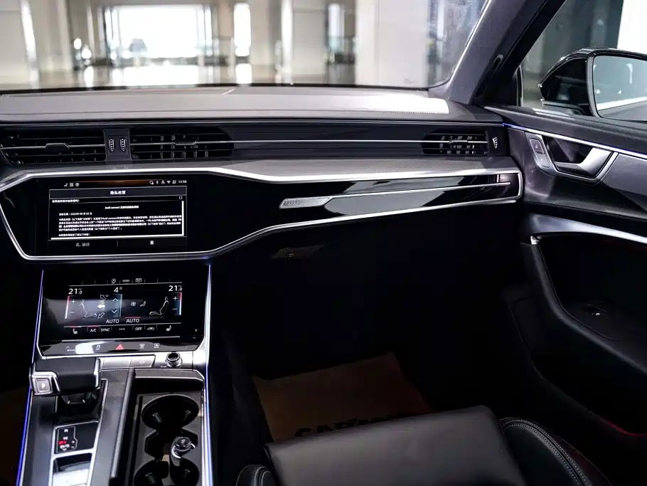 Audi A6L 2025 — фото 31