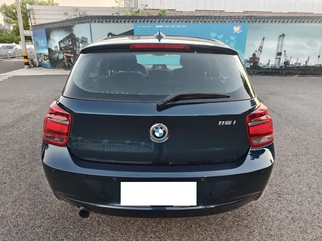 BMW 1 Series 2012 — фото 14