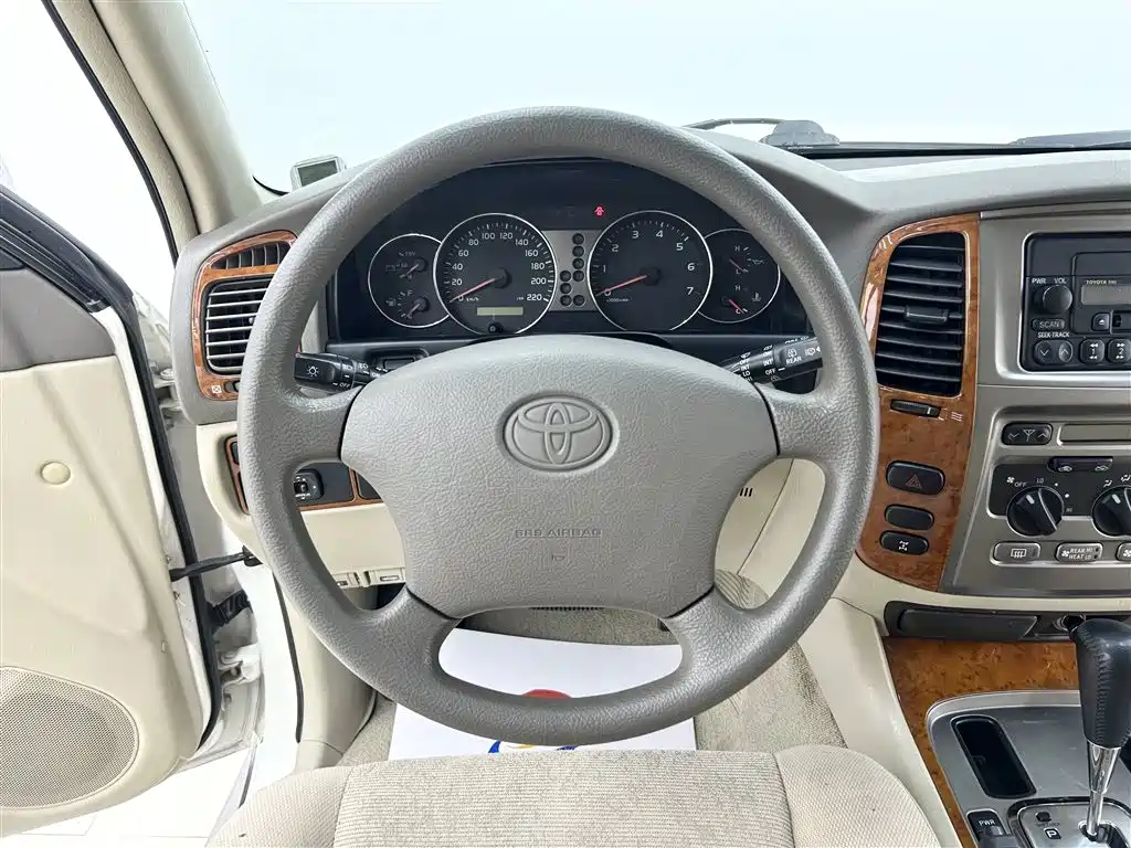 Toyota Land Cruiser 2006 — фото 16
