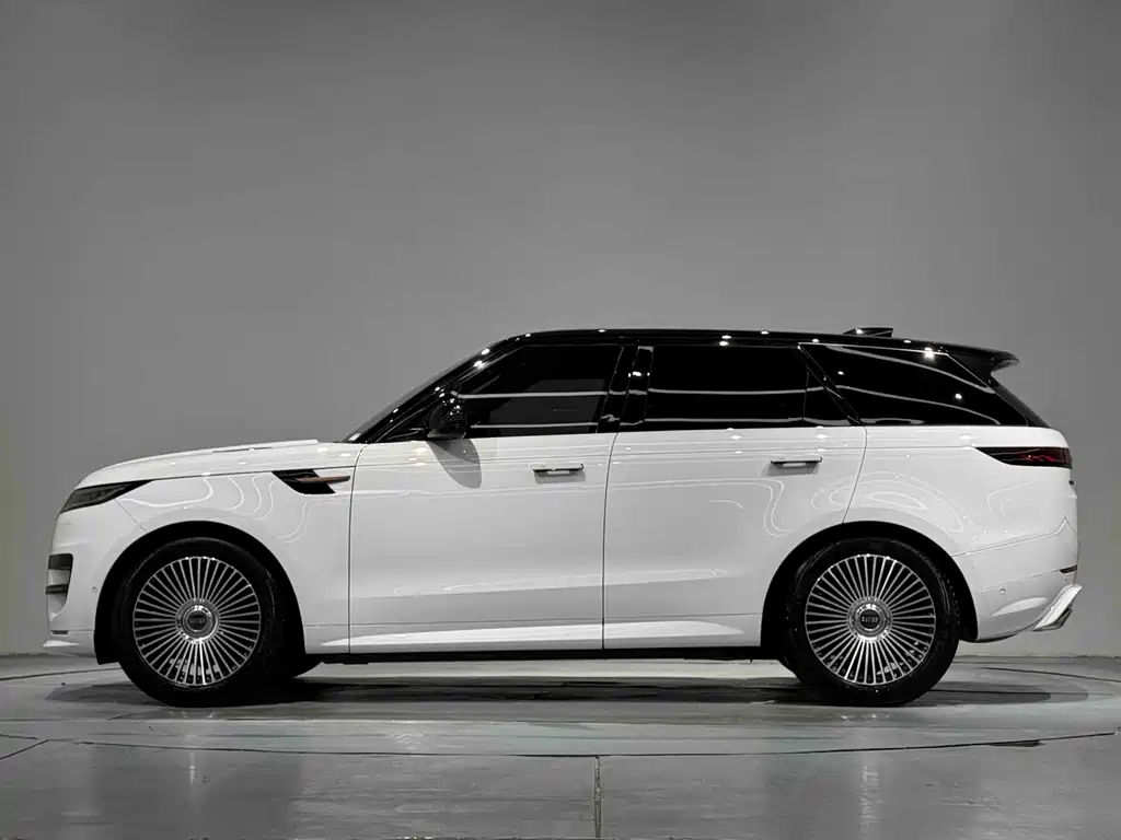 Land Rover Sport 2024 — фото 16