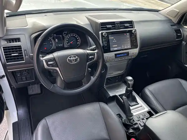 Toyota Prado 2018