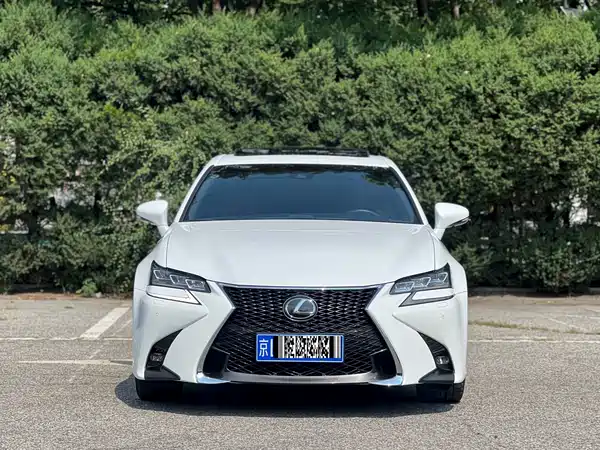 Lexus GS 2019
