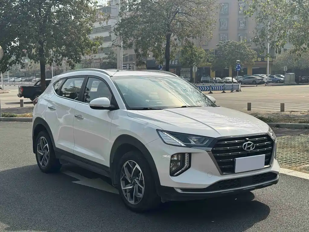 Hyundai Tucson 2020 — фото 3