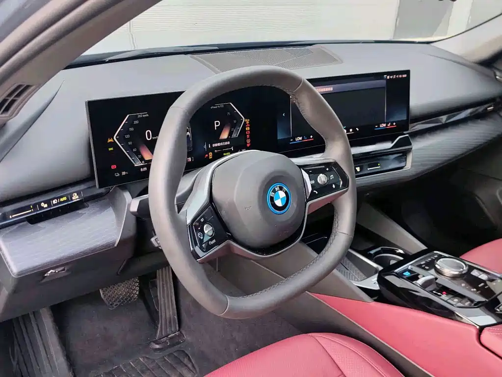 BMW i5 2025 — фото 12