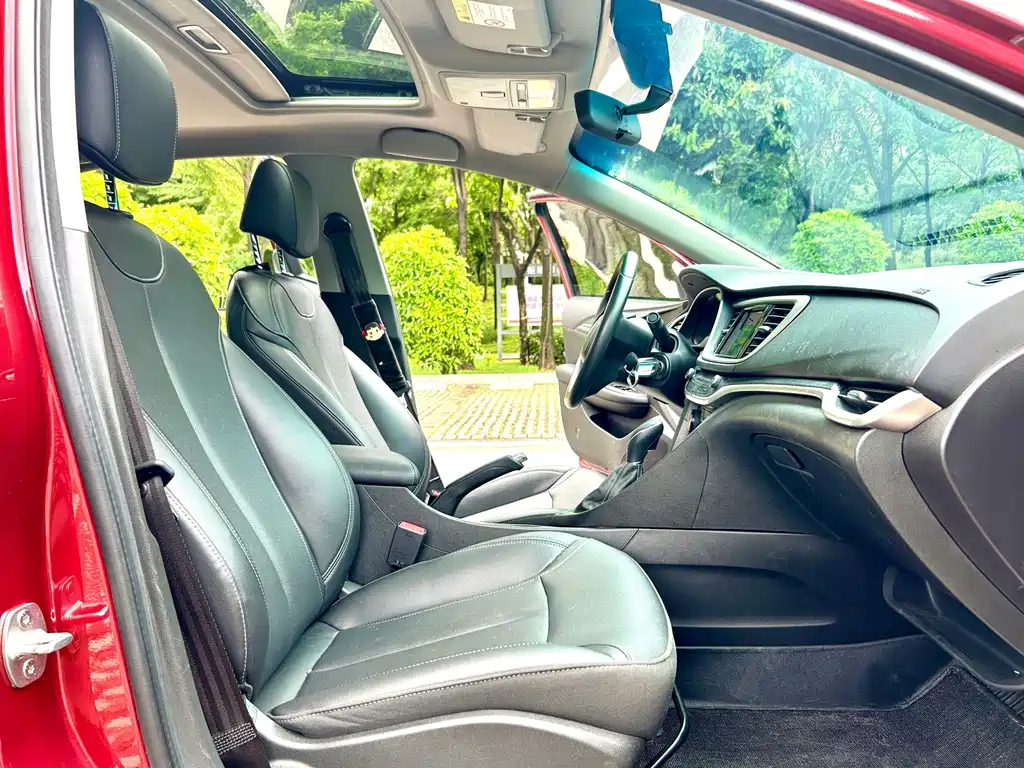 Buick Excelle GT 2022 — фото 17