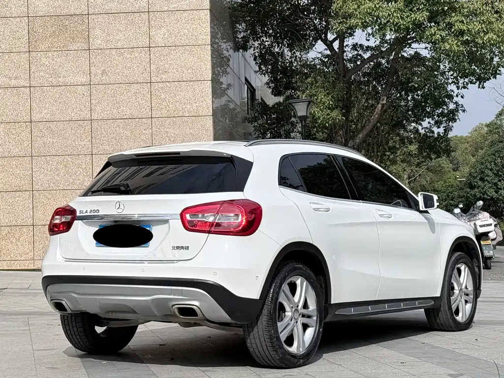 Mercedes-Benz GLA 2017 — фото 14