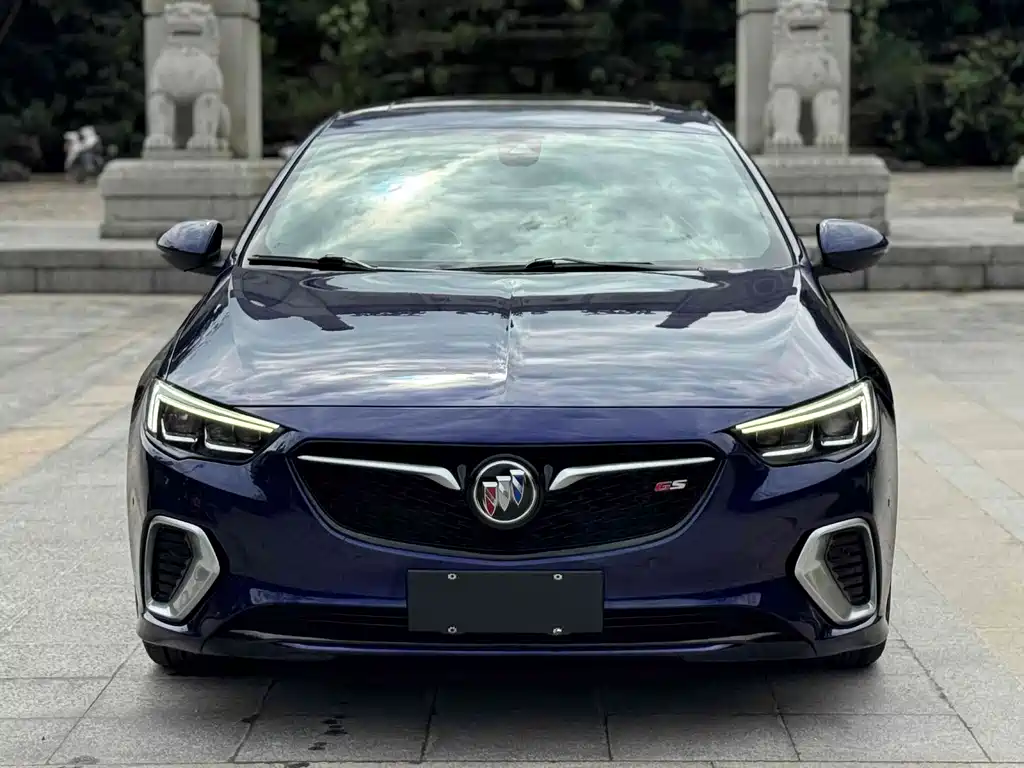 Buick Regal 2018 — фото 14