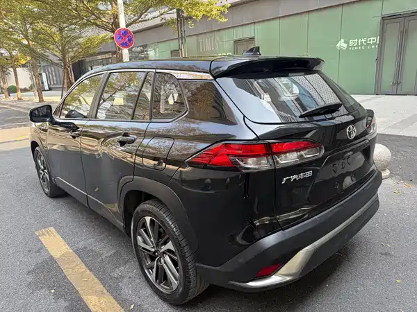 Toyota Frontlander 2022