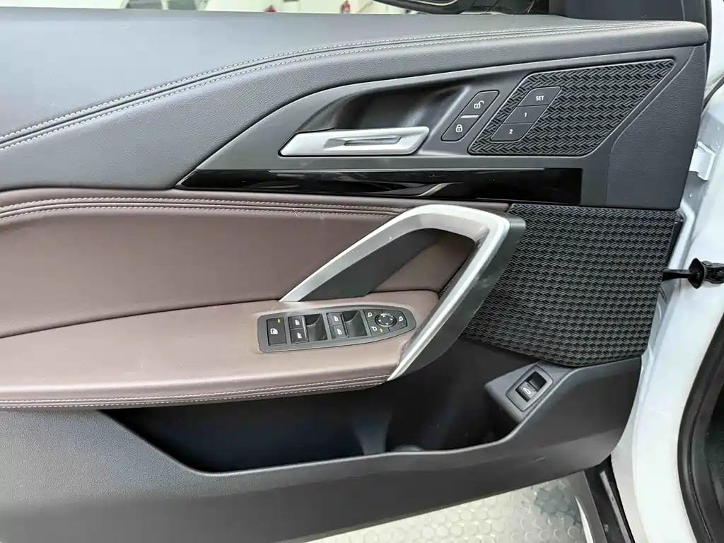 BMW X1 2024 — фото 11