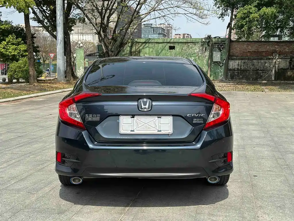 Honda Civic 2020 — фото 8