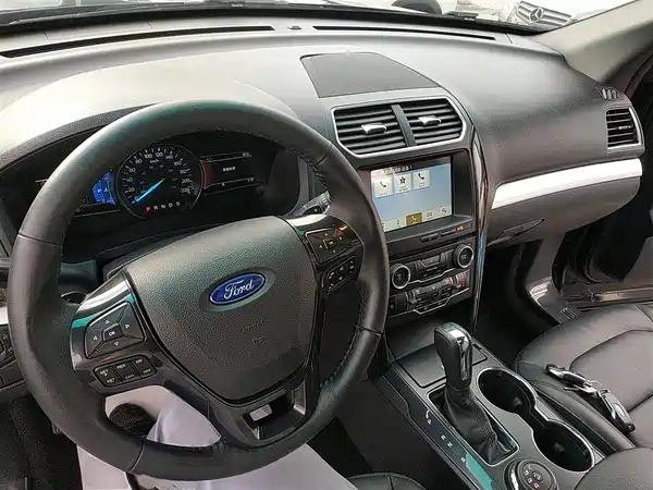 Ford Explorer 2017