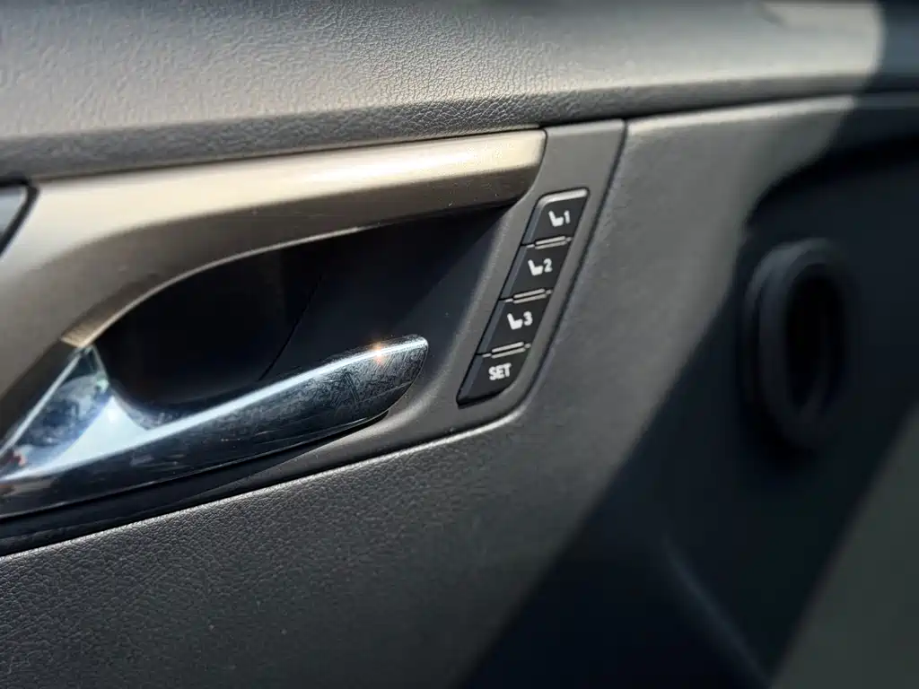 Lexus RX 2015 — фото 9