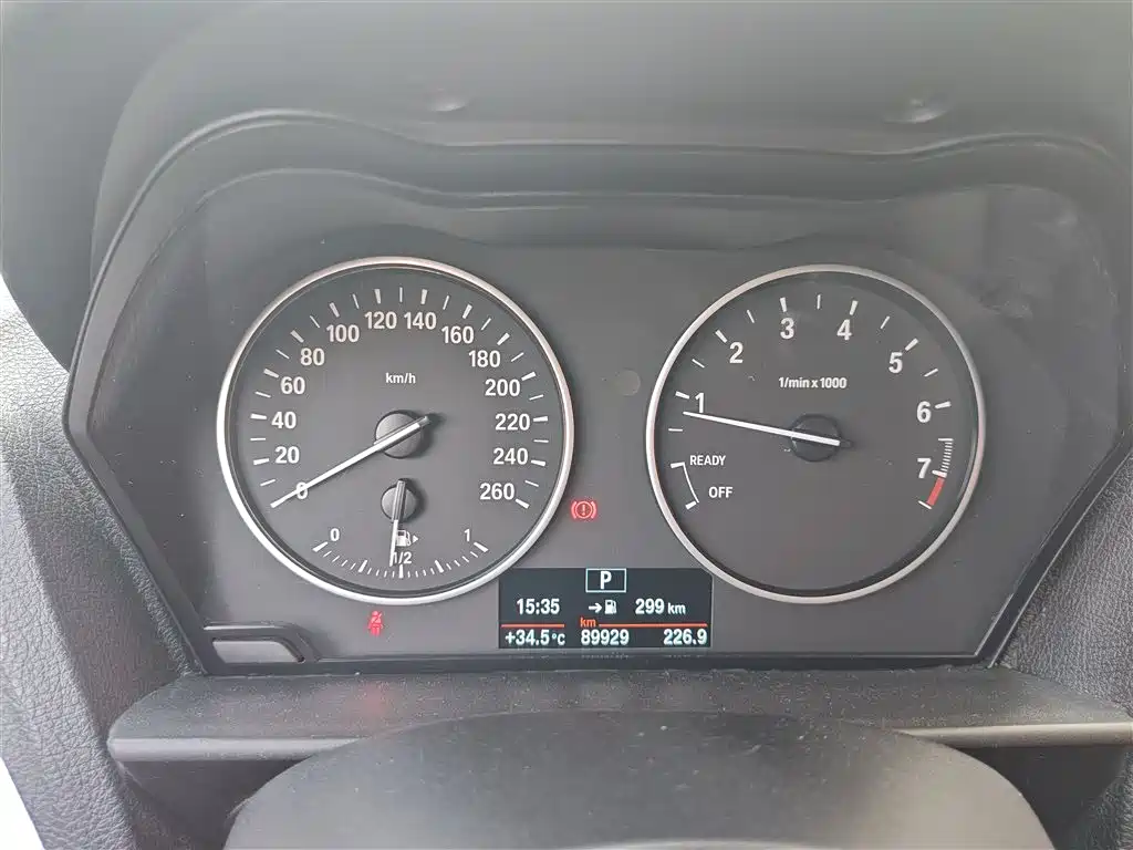 BMW 1 Series 2015 — фото 12