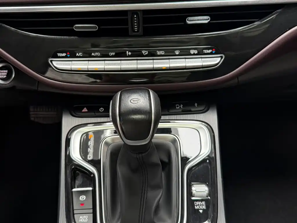 GAC Trumpchi M6 2022 — фото 16