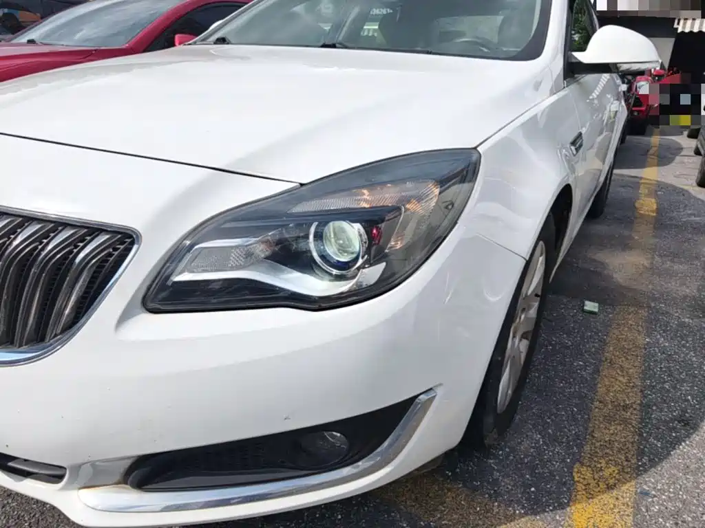 Buick Regal 2016 — фото 24