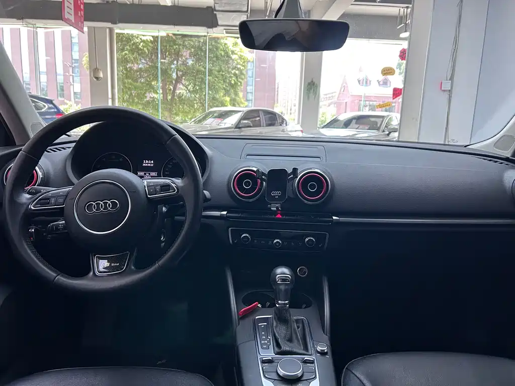 Audi A3 2015 — фото 21