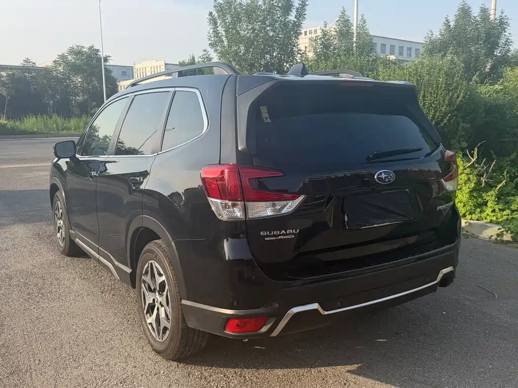 Subaru Forester 2021 — фото 15
