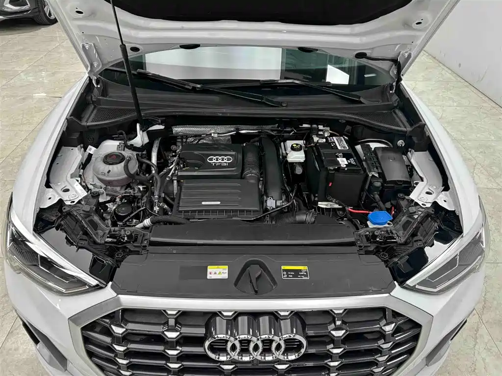 Audi Q3 2022 — фото 21