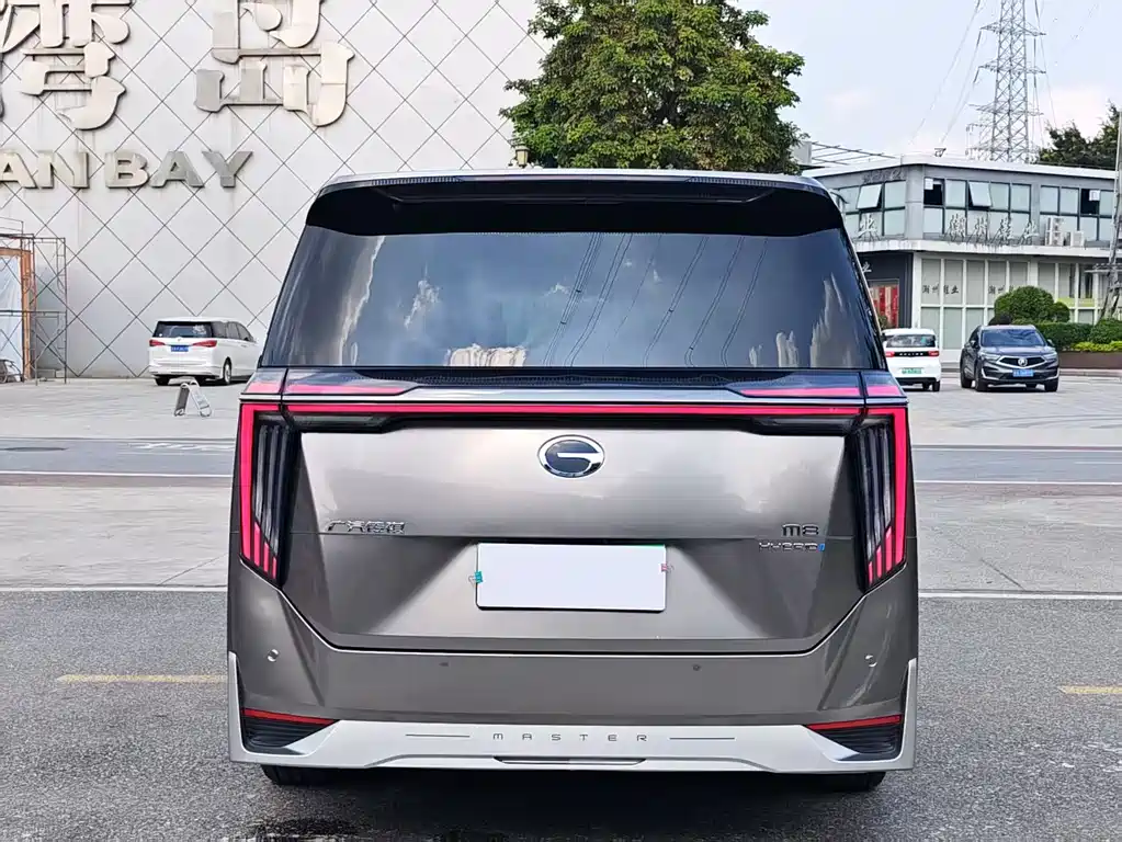 GAC Motor Trumpchi M8 2023 — фото 6