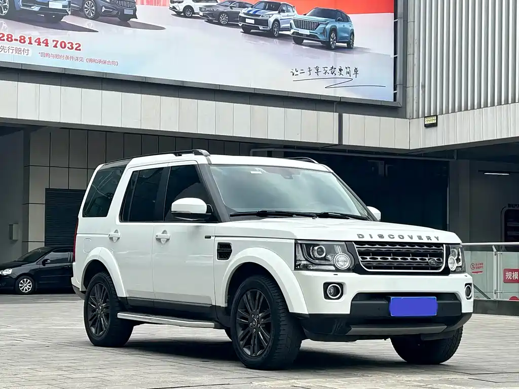 Land Rover Discovery 2016 — фото 3