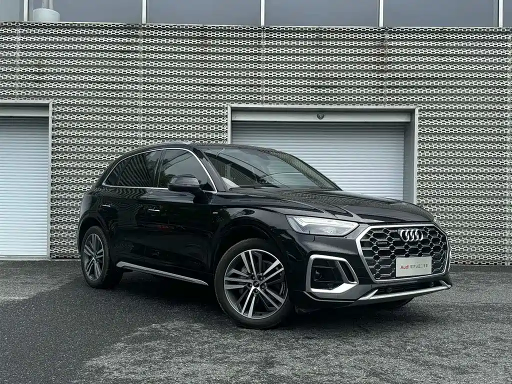 Audi Q5L 2022 — фото 3