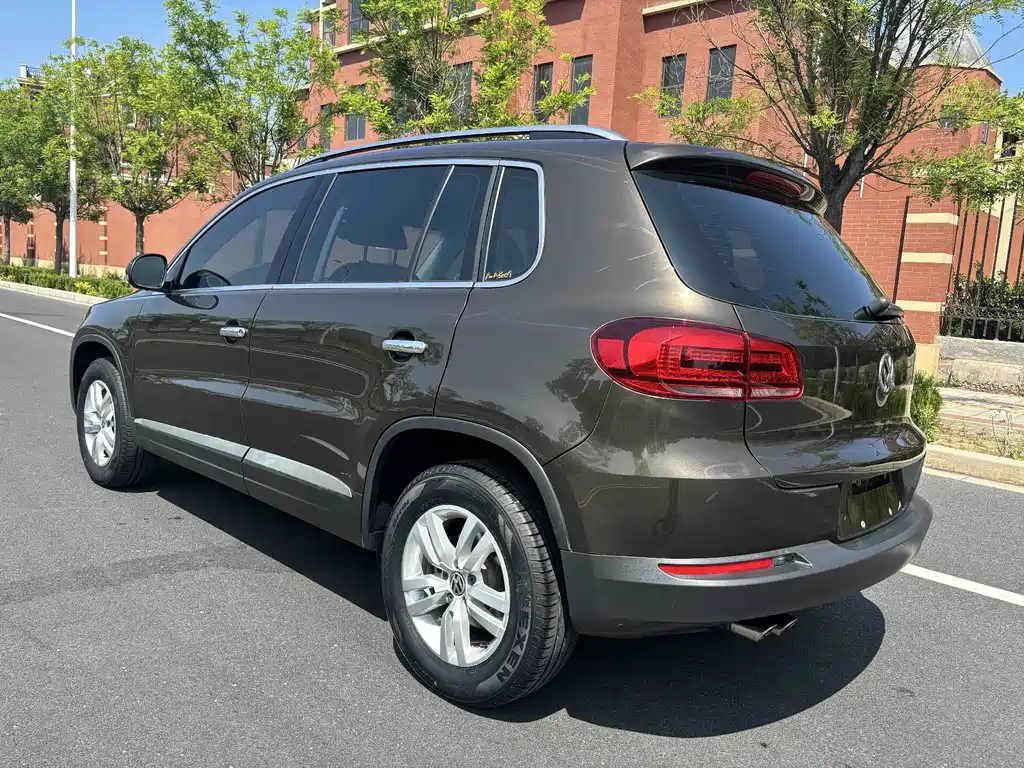 Volkswagen Tiguan 2016 — фото 9