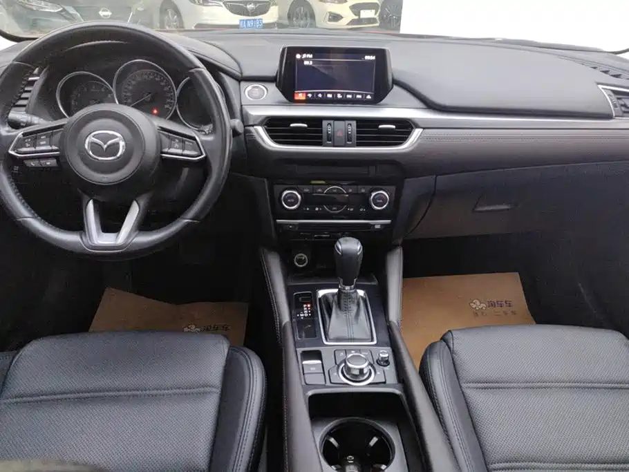 Mazda Atenza 2018 — фото 13