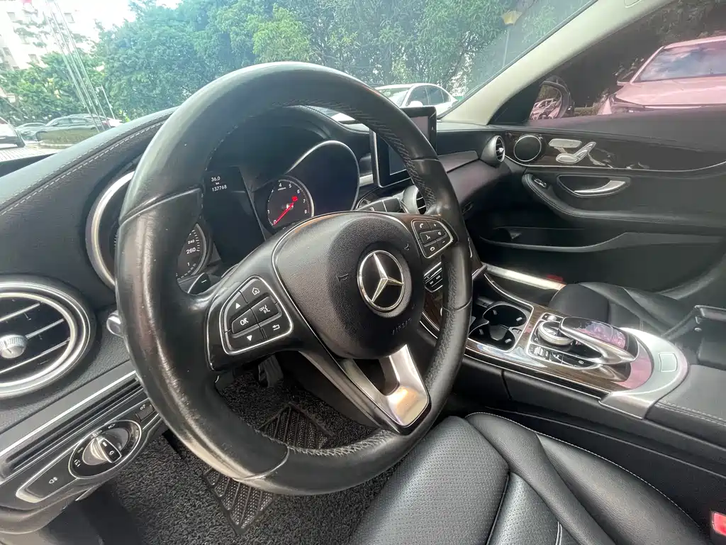 Mercedes-Benz C-Class 2015 — фото 7