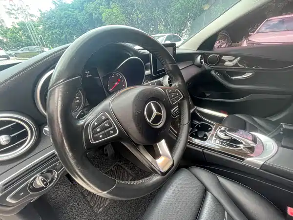 Mercedes-Benz C-Class 2015