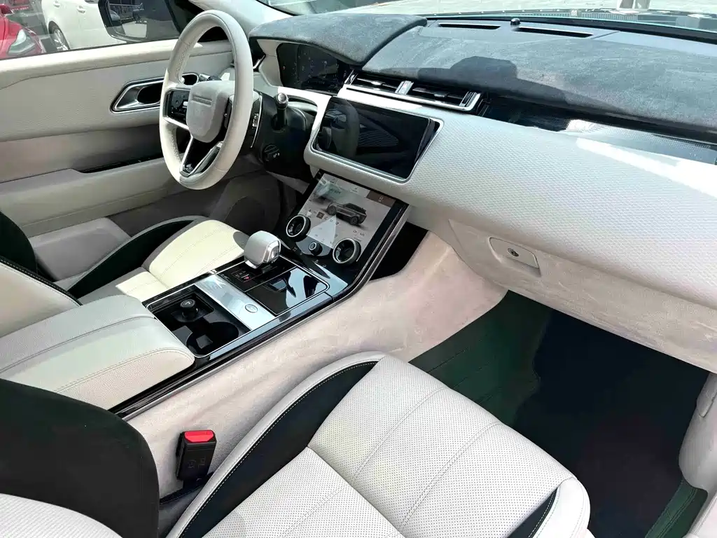 Land Rover Velar 2021 — фото 10