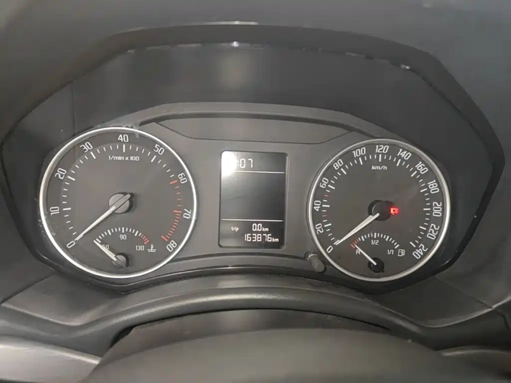 Skoda Octavia 2014 — фото 12