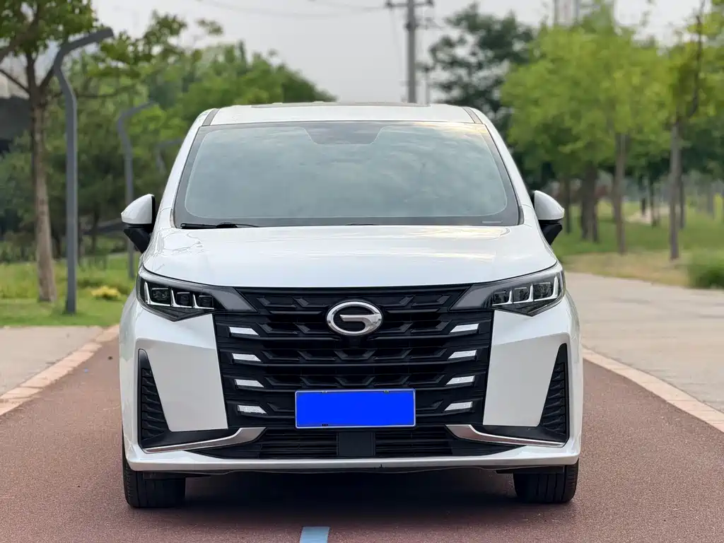 GAC Motor Trumpchi M6 2021 — фото 2
