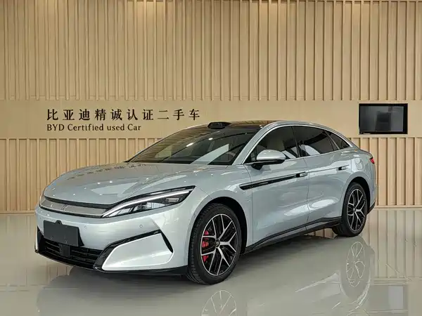 BYD Han L 2025