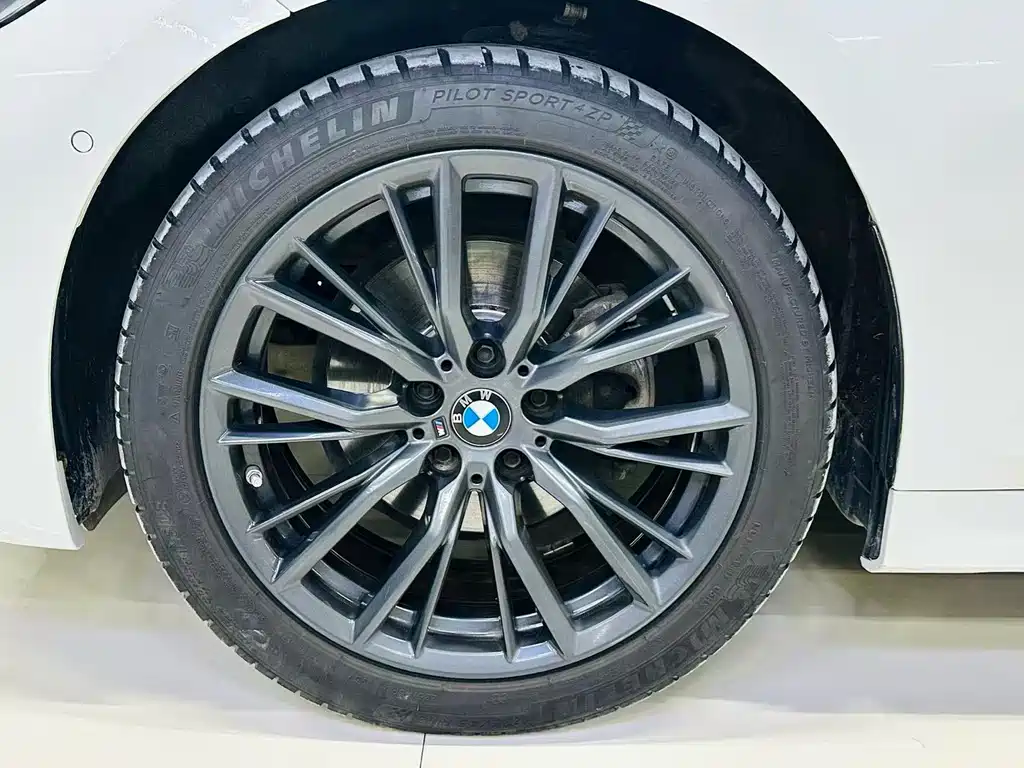 BMW 3 Series 2021