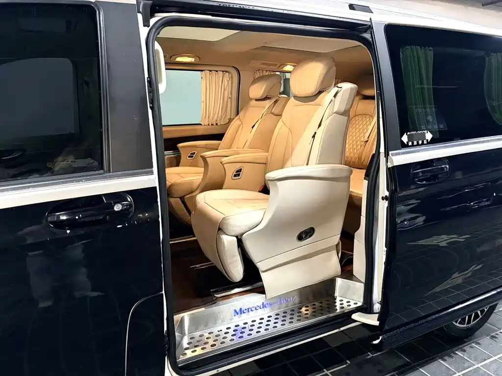 Mercedes-Benz V-Class 2018 — фото 5