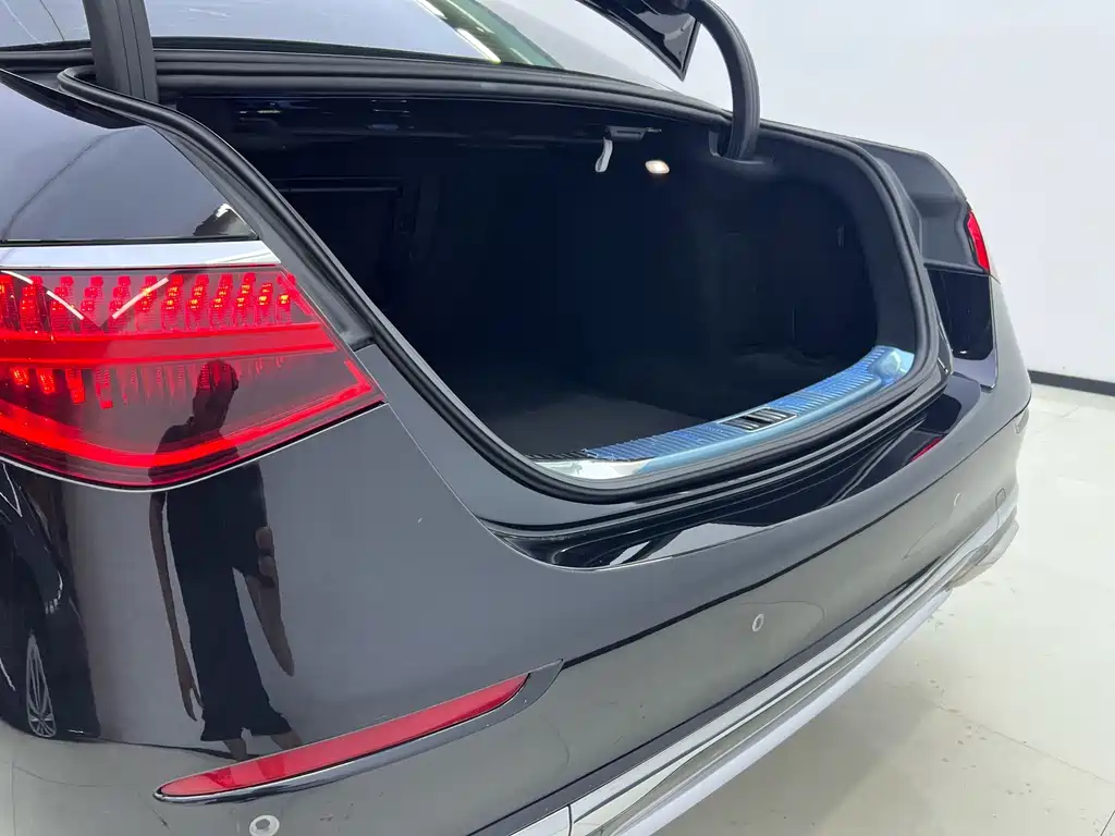 Mercedes-Benz Maybach S-Class 2022 — фото 22