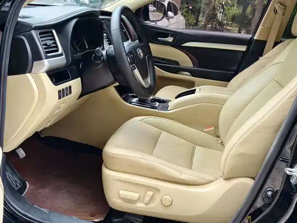 Toyota Highlander 2018