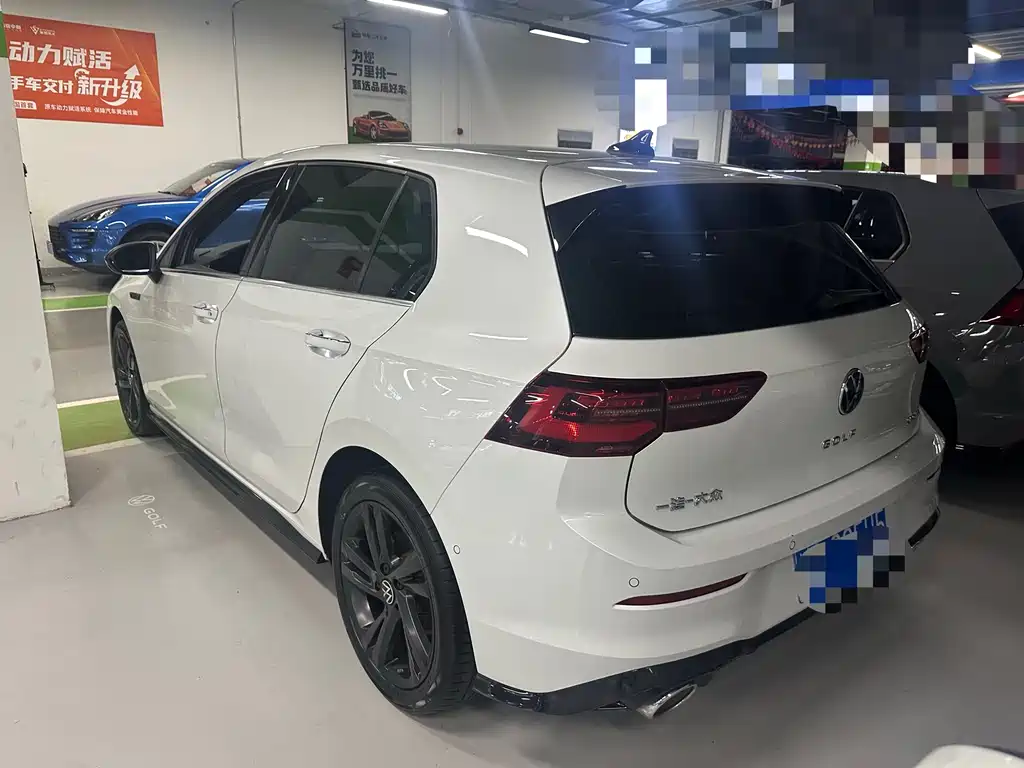 Volkswagen Golf 2024