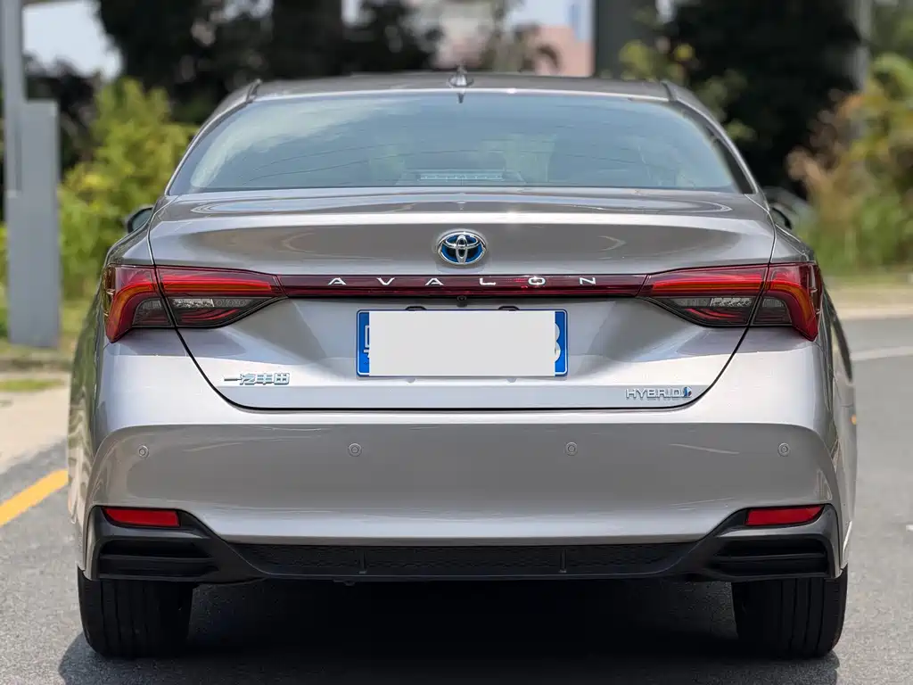 Toyota Avalon 2022 — фото 14