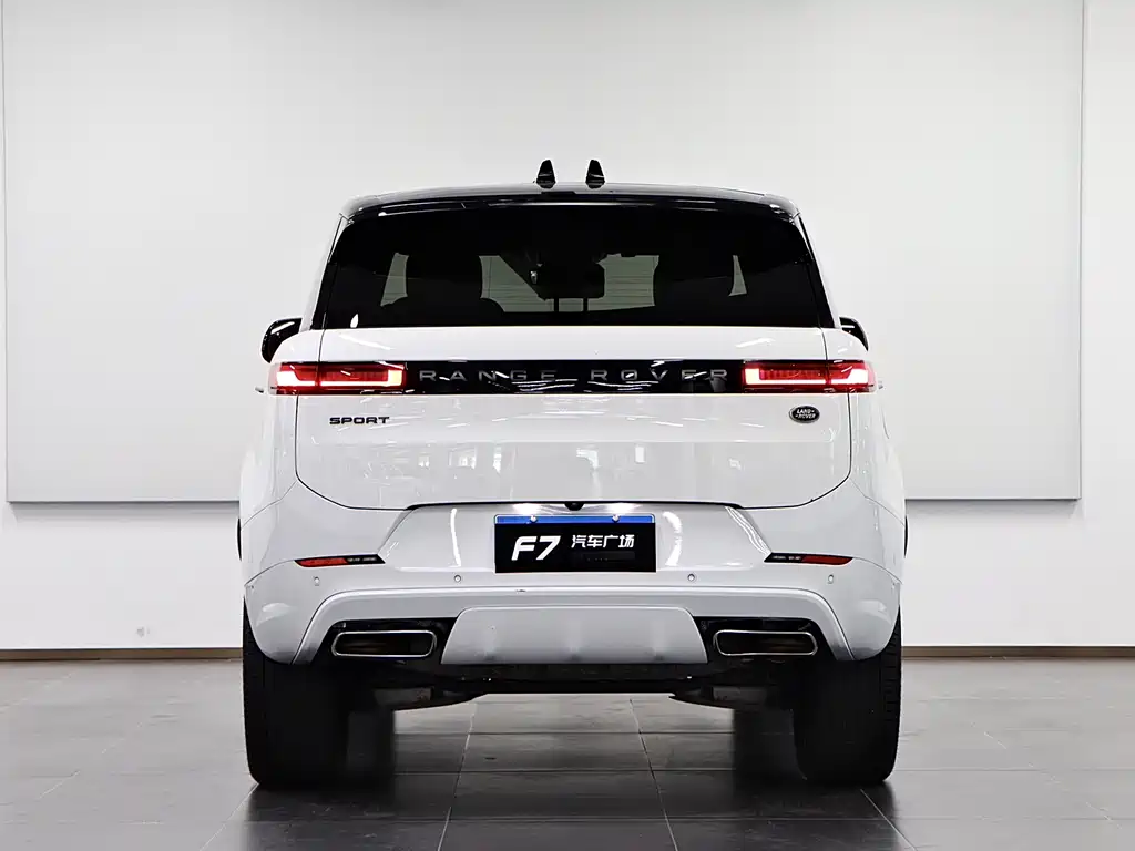 Land Rover Sport 2024