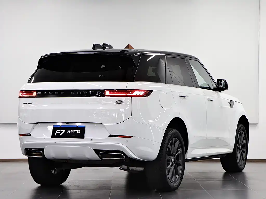 Land Rover Sport 2024