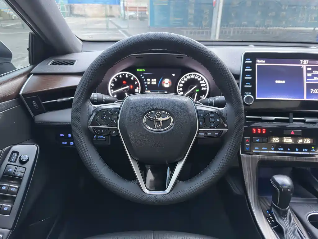 Toyota Avalon 2019 — фото 16