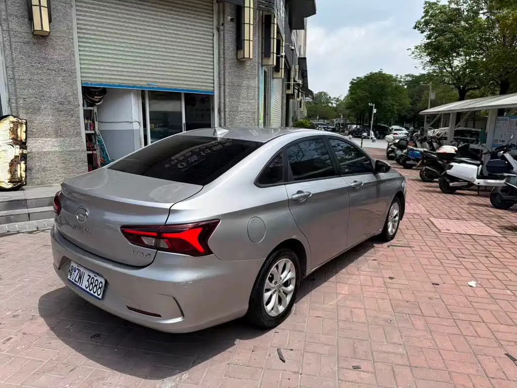 GAC Motor Trumpchi GA4 2018 — фото 9