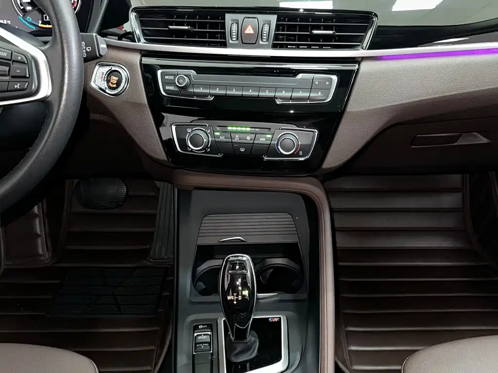 BMW X1 2020 — фото 14