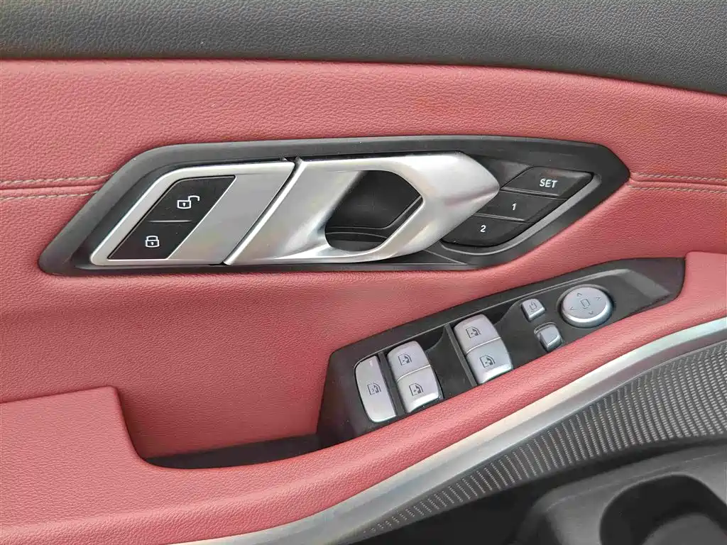 BMW 3 Series 2023 — фото 12